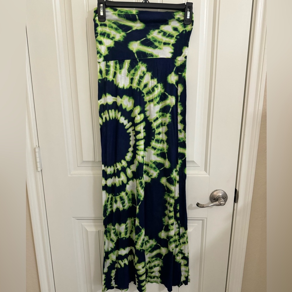 Tie die maxi skirt lime green and navy blue